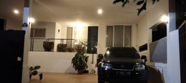 Dijual Rumah Siap Huni Di Cluster Equtor Sentul City - Cluster Depan